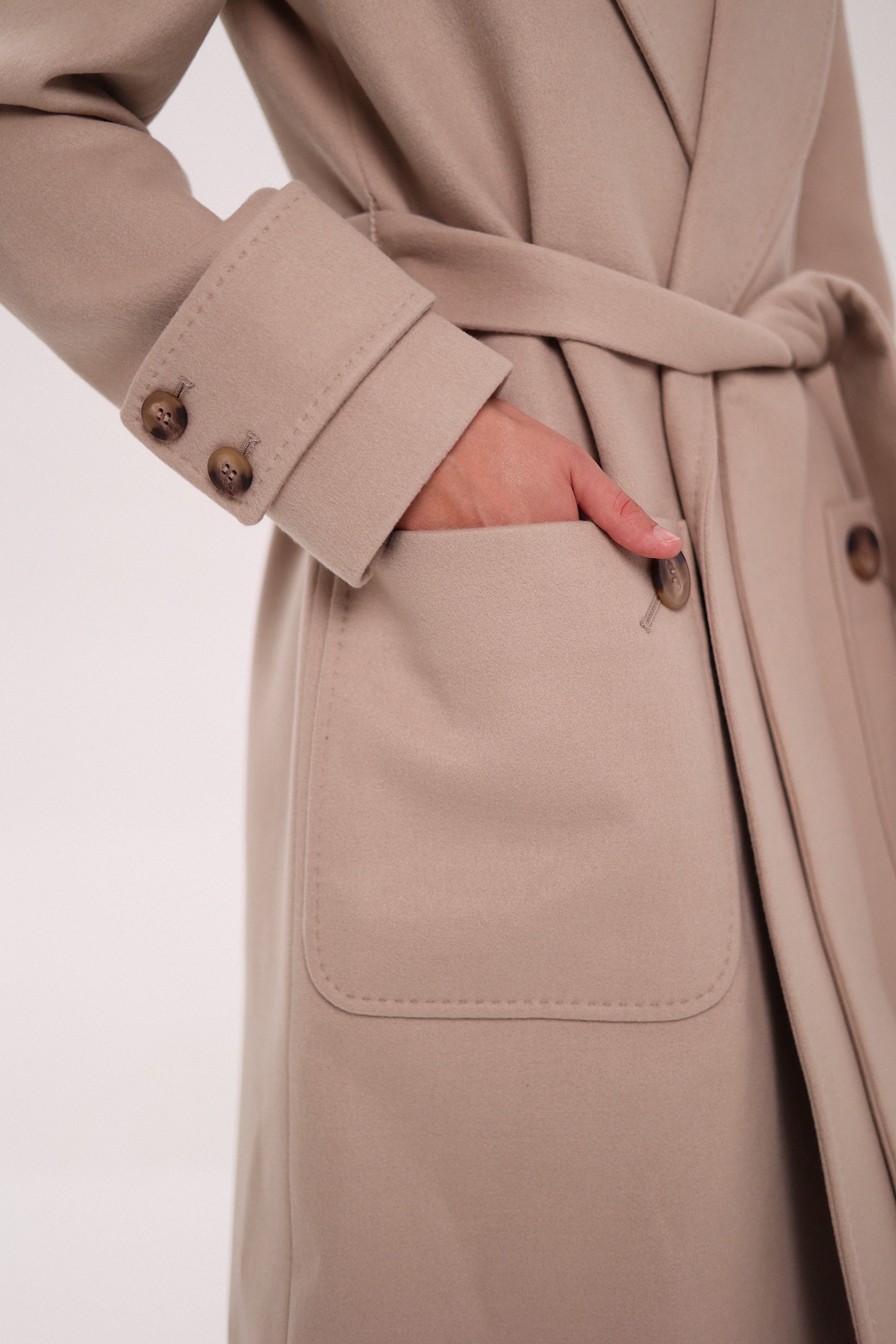 Eliza Classic Cashmere Wool Blend Overcoat in Nude