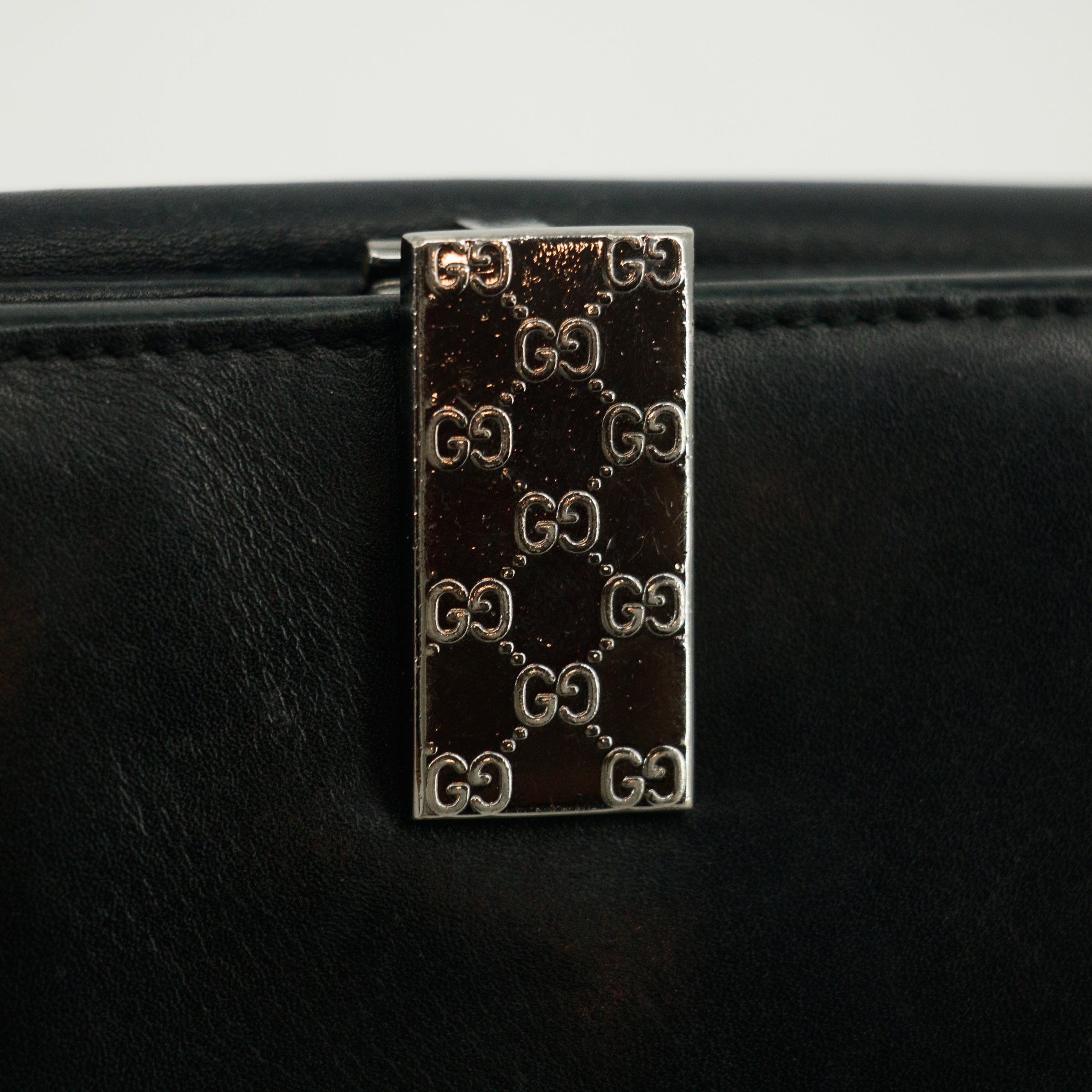 Gucci Black Leather Bifold Wallet w/ Silver Hardware #3398