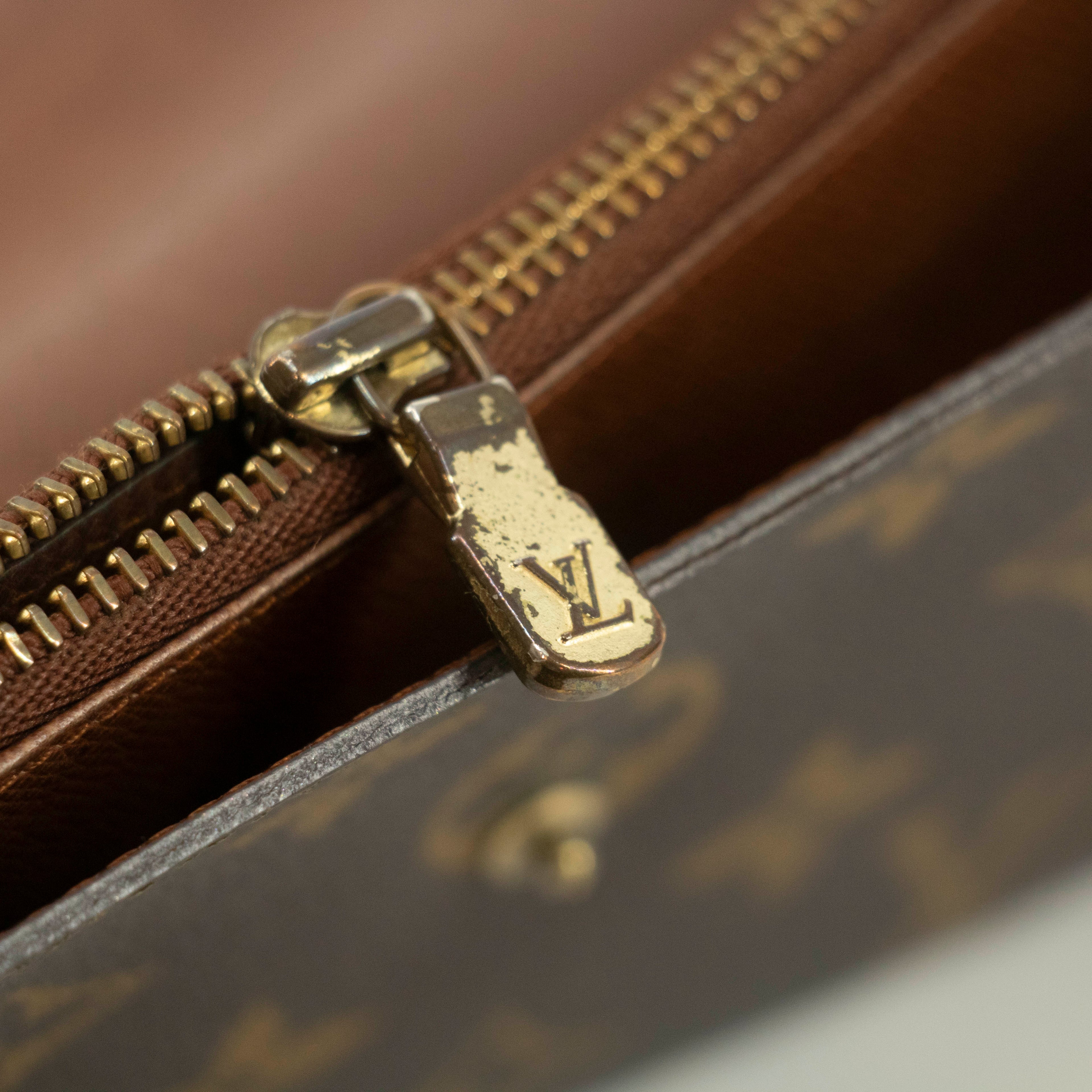 Louis Vuitton Monogram Canvas Sarah Long Wallet #3866