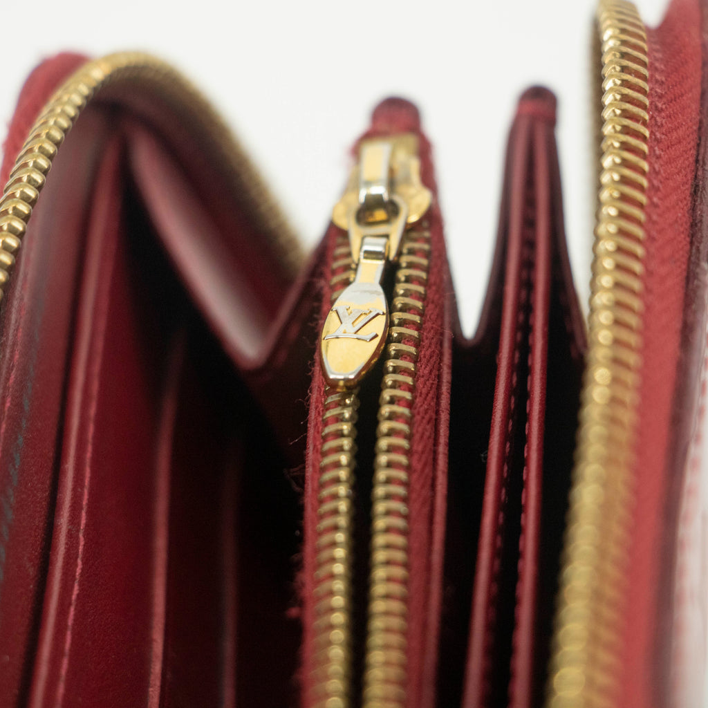 Louis Vuitton Rayures Vernis Zippy Long Wallet #3927