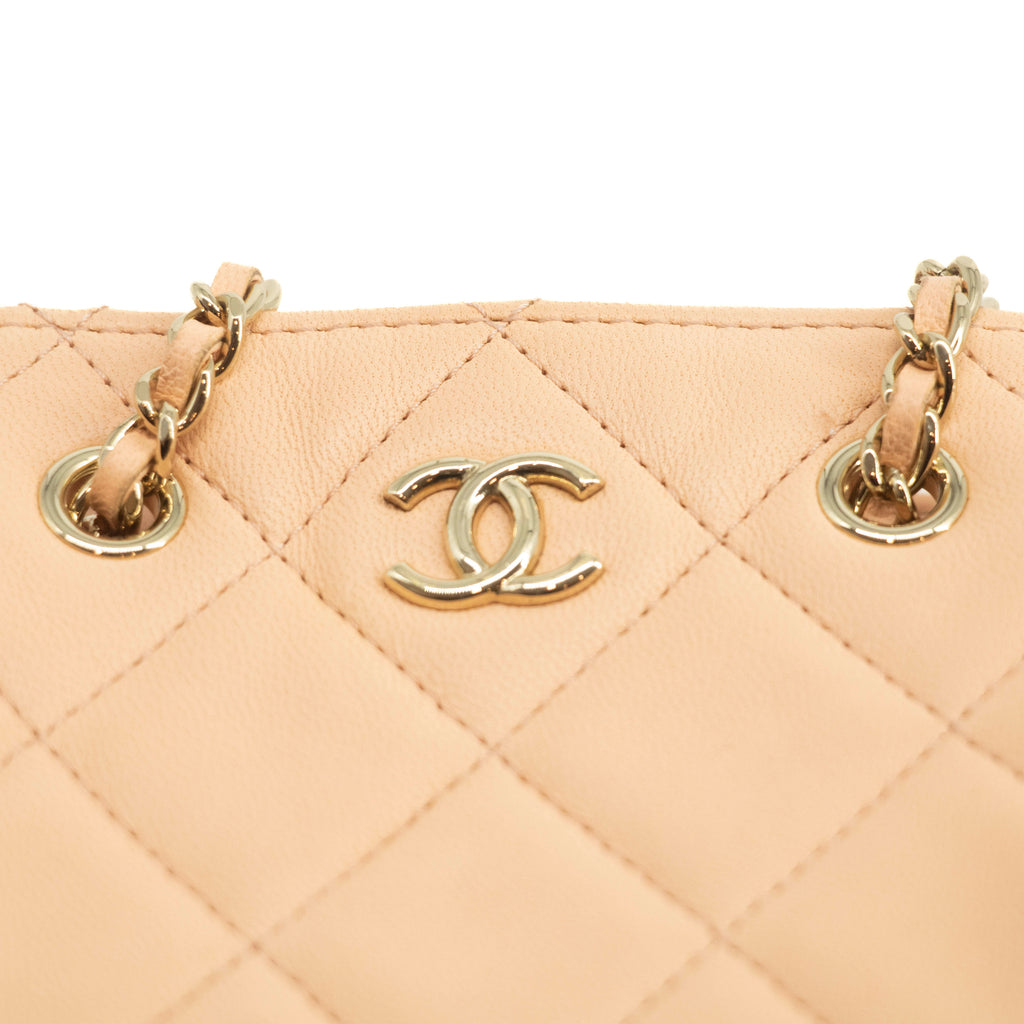 Chanel CC Quilted Mini Shopping Clutch Lambskin Pink Shoulder Bag #3979