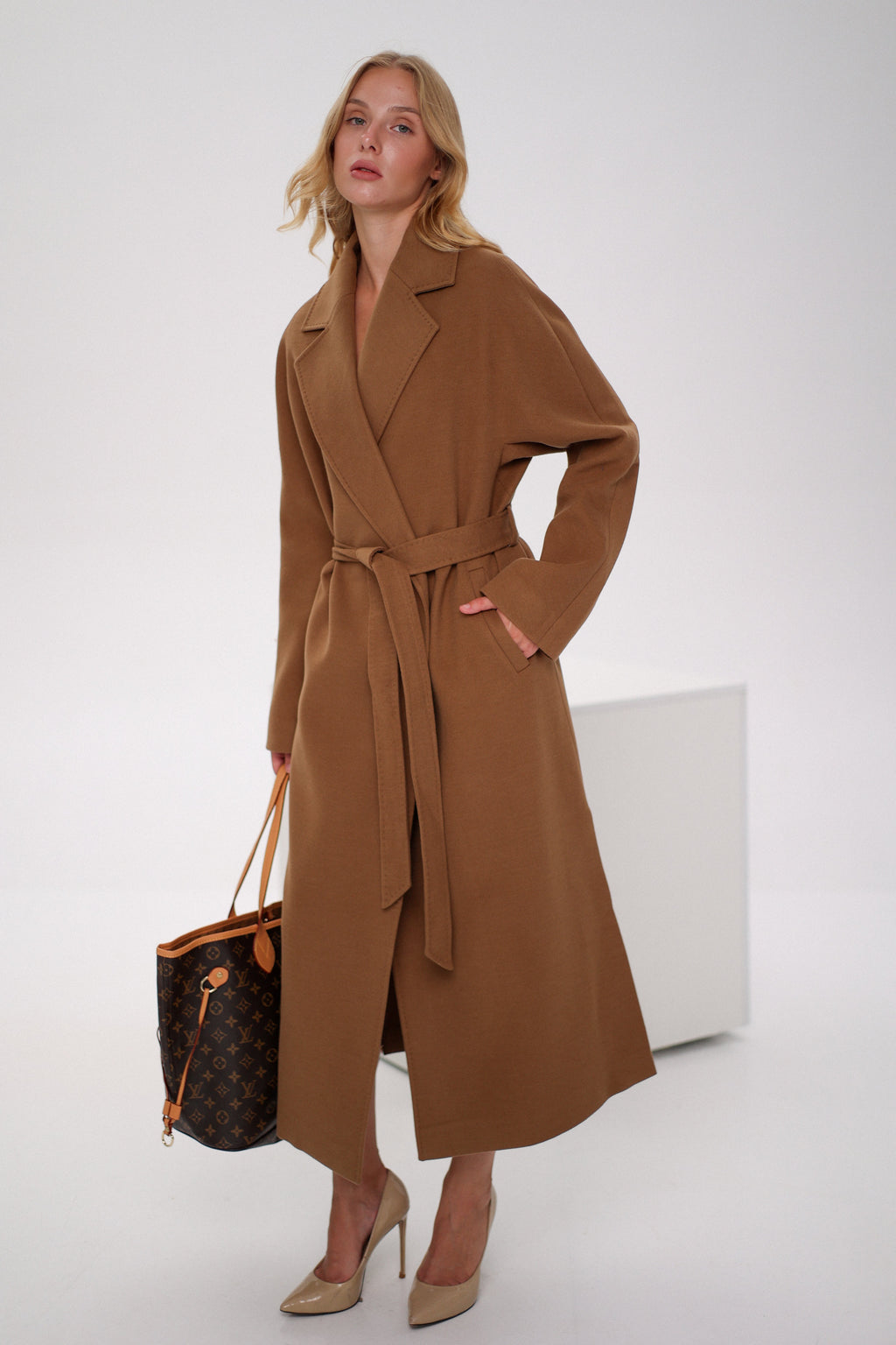 Cambridge Comfort Wraparound Wool Cashmere Coat in Dark Camel