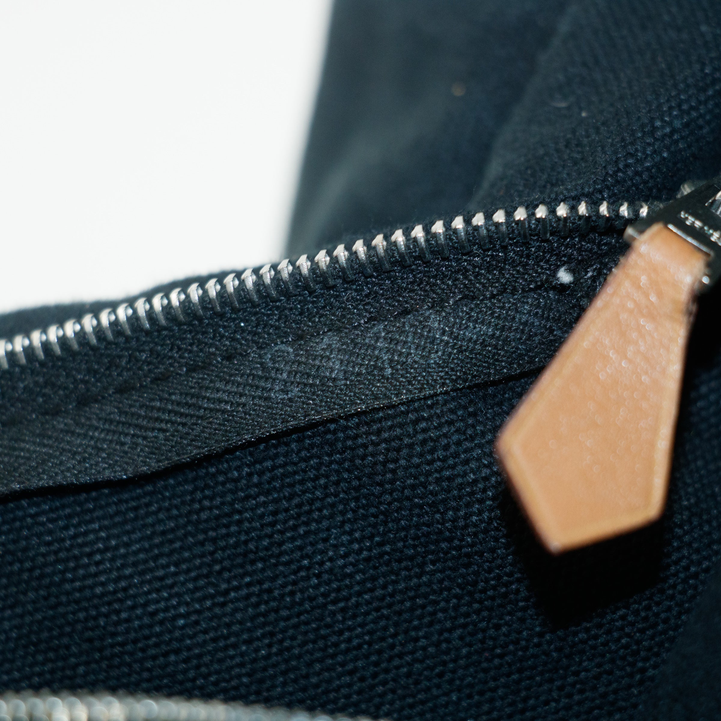 Hermes Fourre Toout Canvas Black Tote #5236