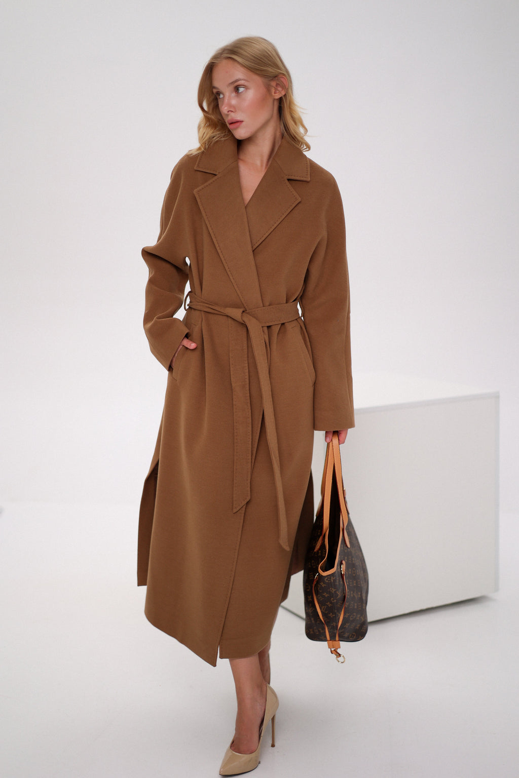 Cambridge Comfort Wraparound Wool Cashmere Coat in Dark Camel