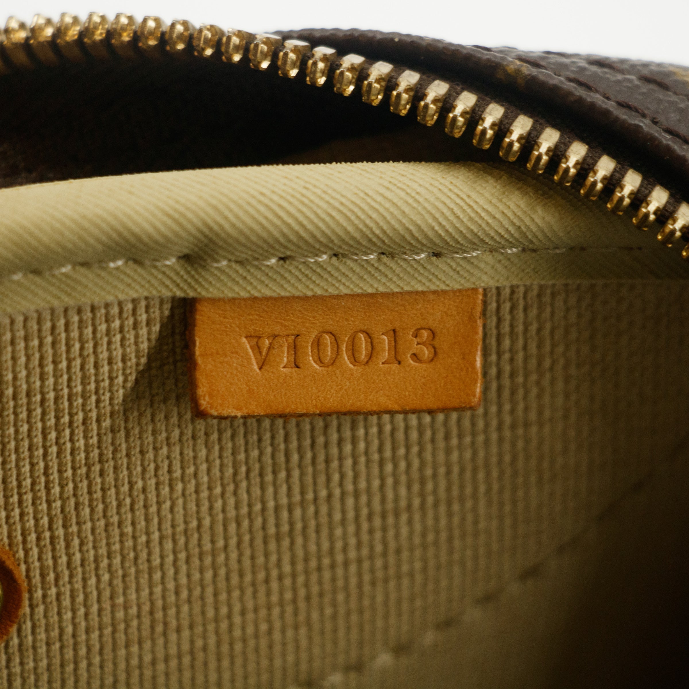 Louis Vuitton Brown Monogram Canvas Evasion Bag #7702