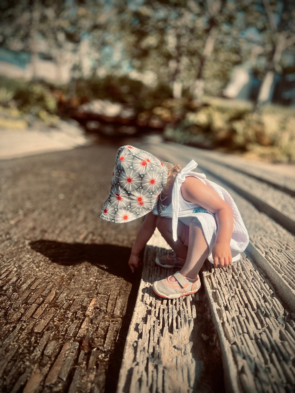 Bonnet in Organic Space