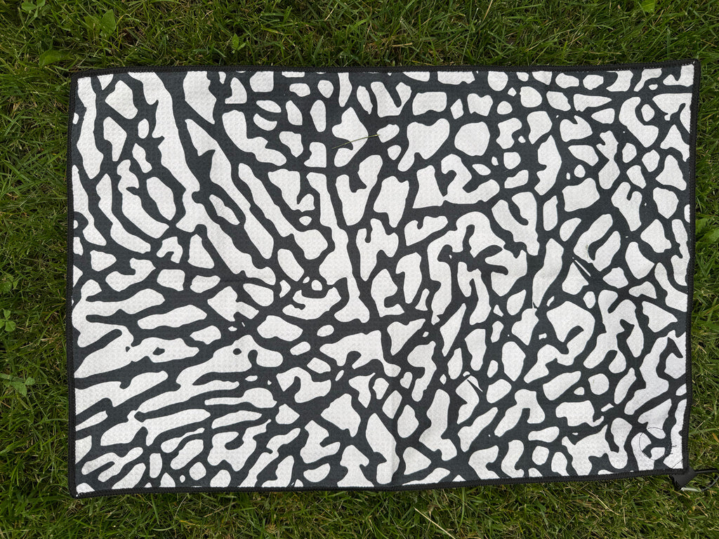 Tempo Golf Towel - Elephant Print