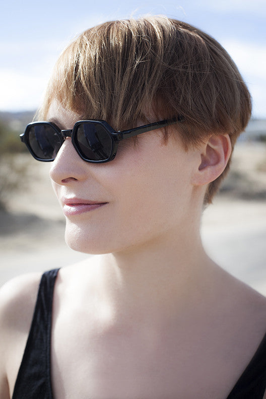 Hexagon Shaped Vintage Sunglass - Frisco