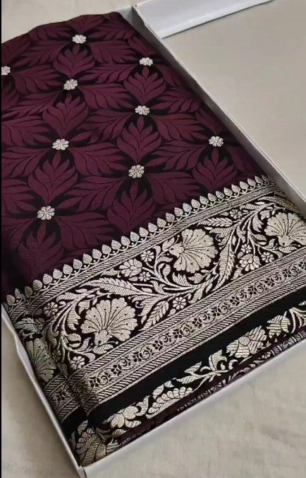 Beautiful Antique Gold Zari Work Banarasi Mashru Silk Saree