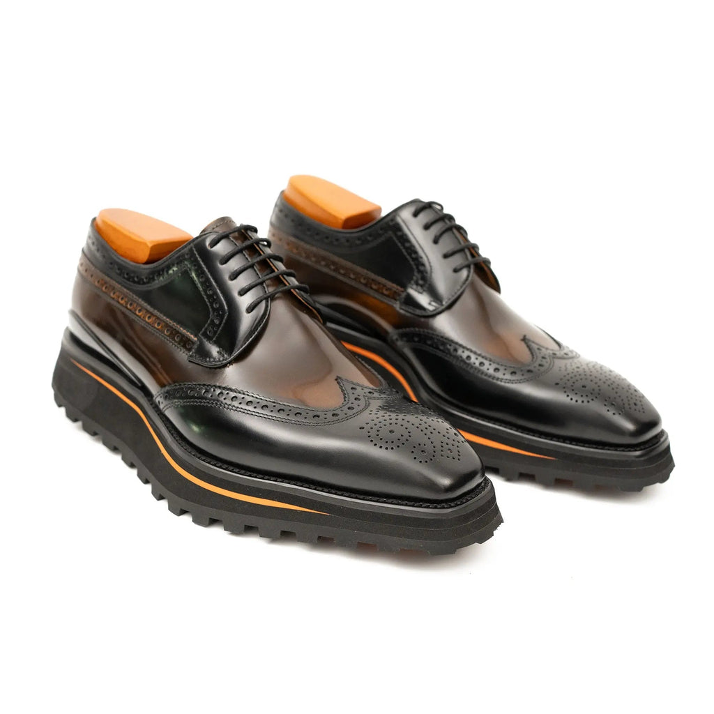 Patent leather shoes Platform brogues Black