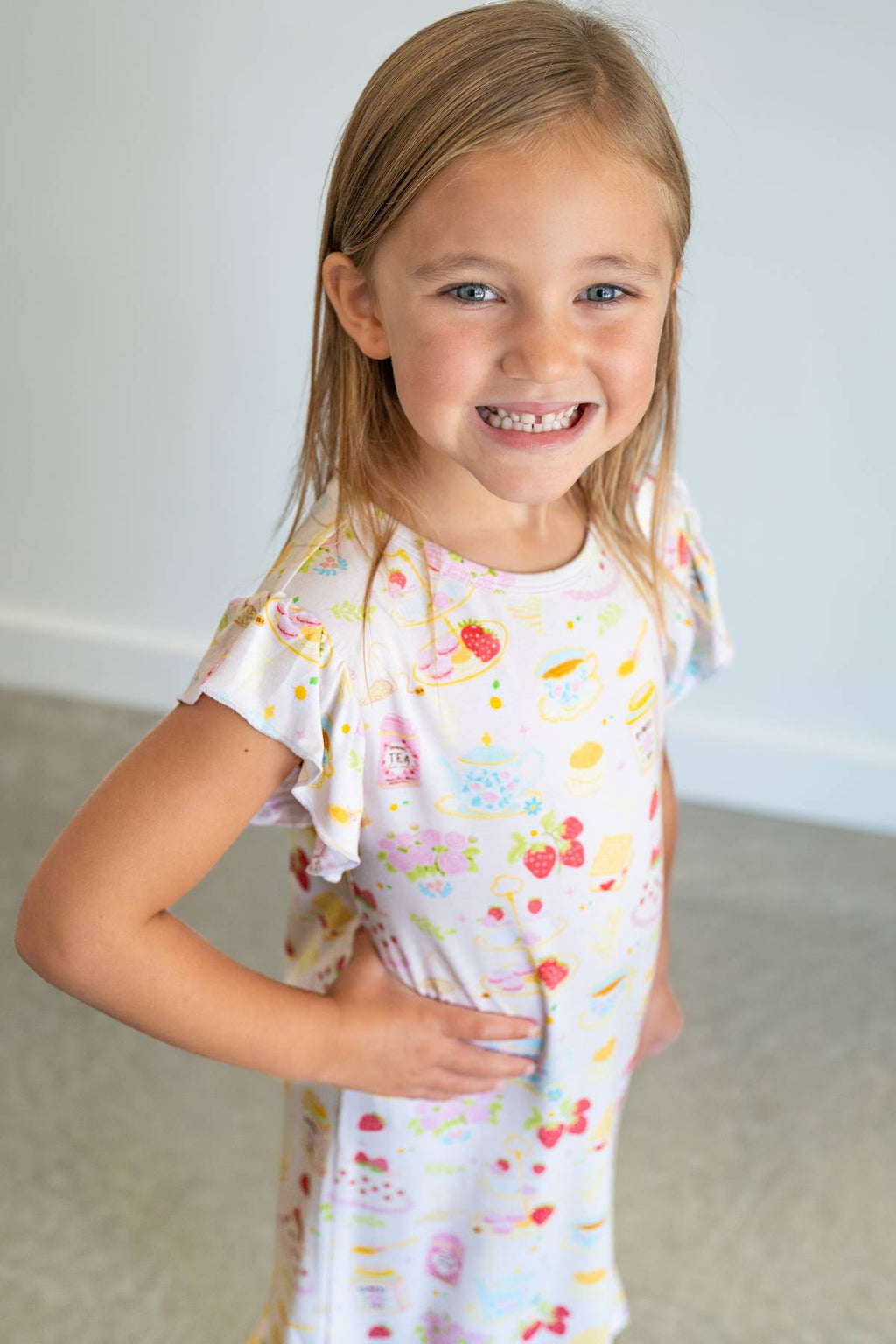 Afternoon Tea | Nightgown