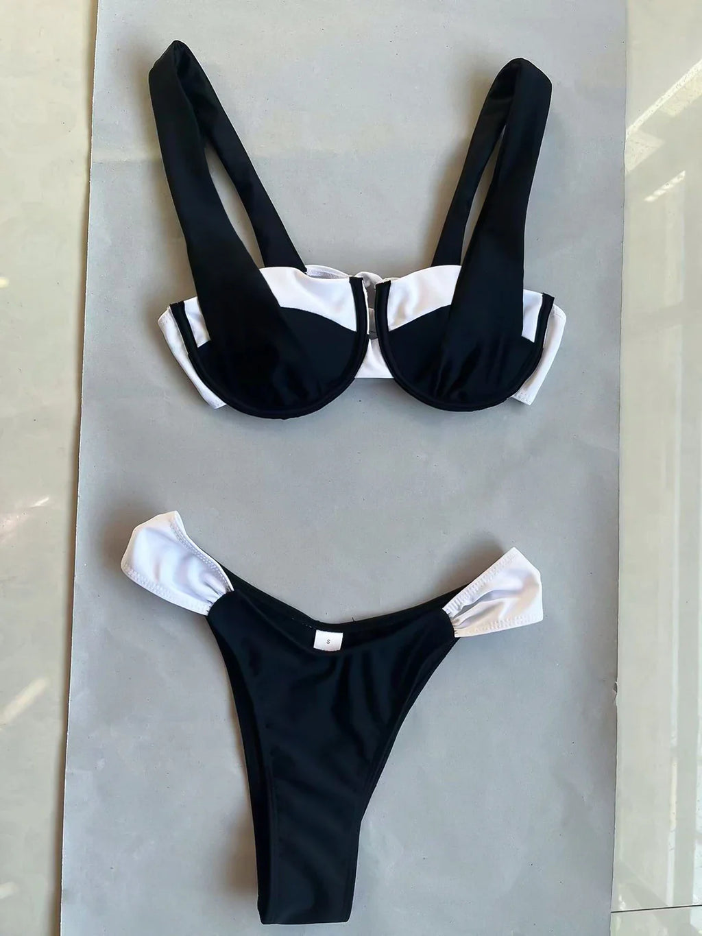 Beatz two piece swimsuit-Stylish
