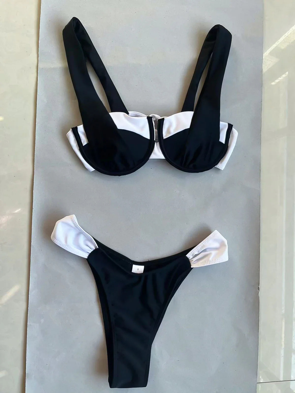 Beatz two piece swimsuit-Stylish