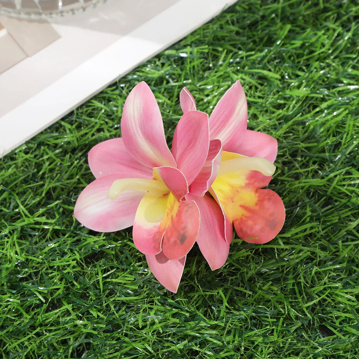 Gladiolus Flowers Small Hair Clip accessory
