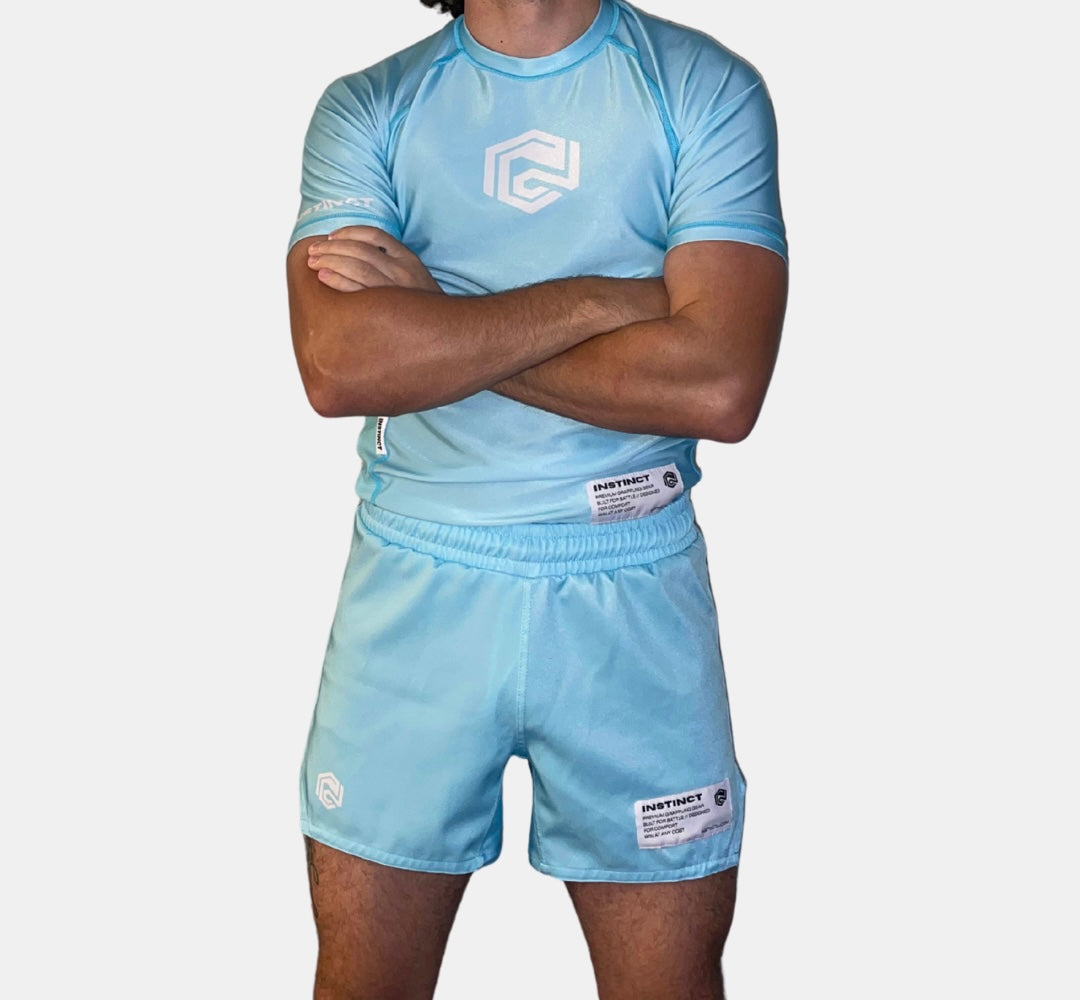 CORE SERIES SHORT SLEEVE RASH GUARD - BLUE