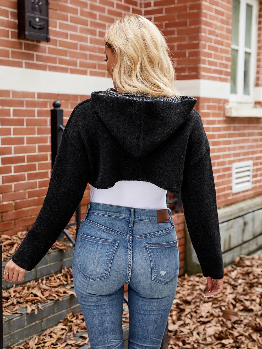 Women’s Halloween Letter Jacquard Cropped Hoodie Sweater | NCS