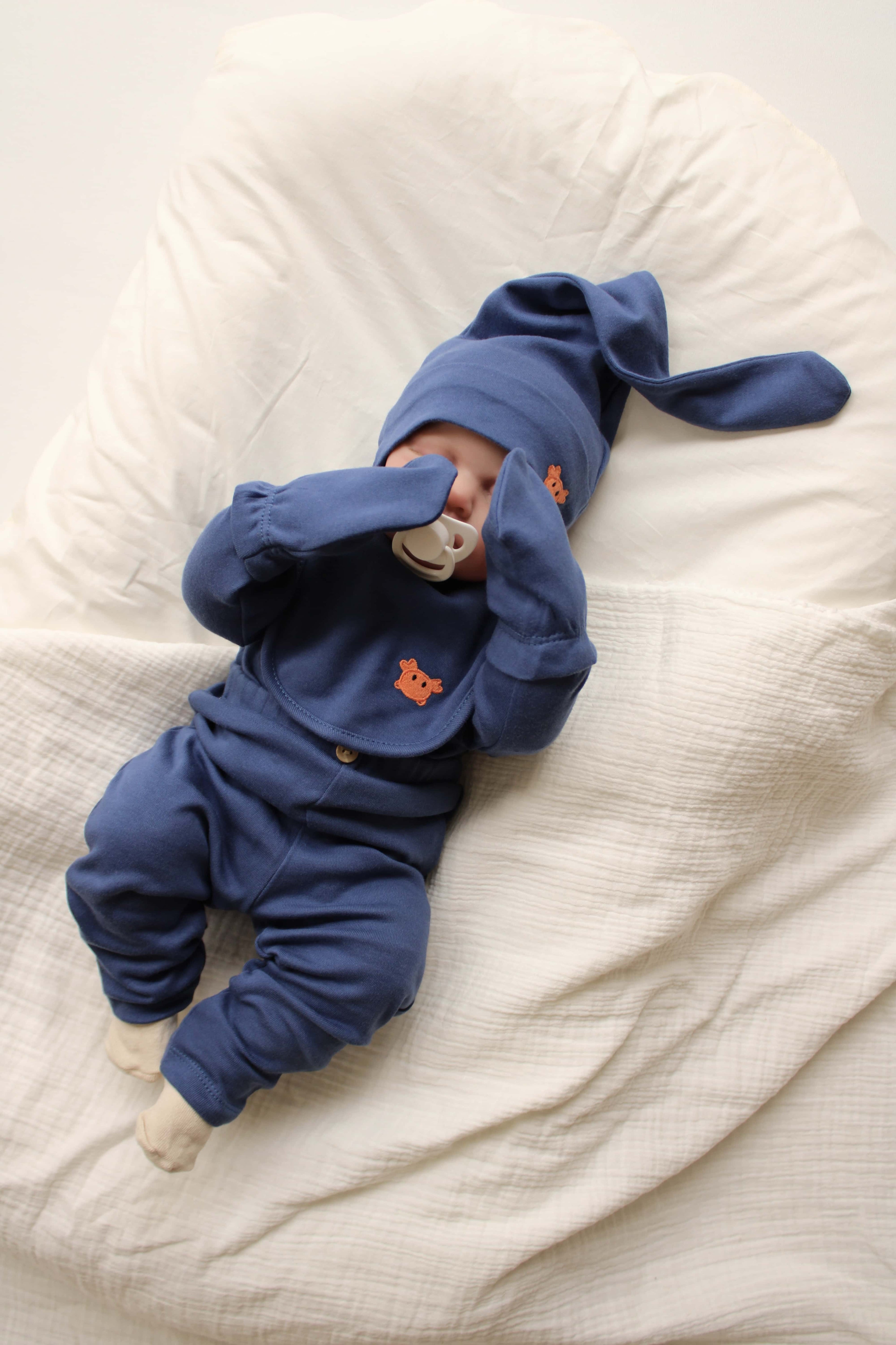 Crab Patterned 5 Piece Newborn Set