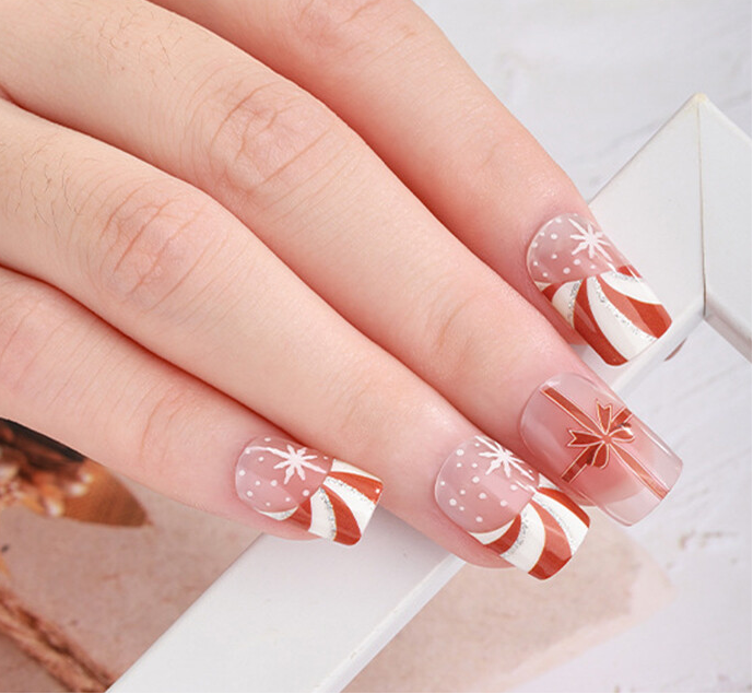 Candy Cane Swirl Gel Nails