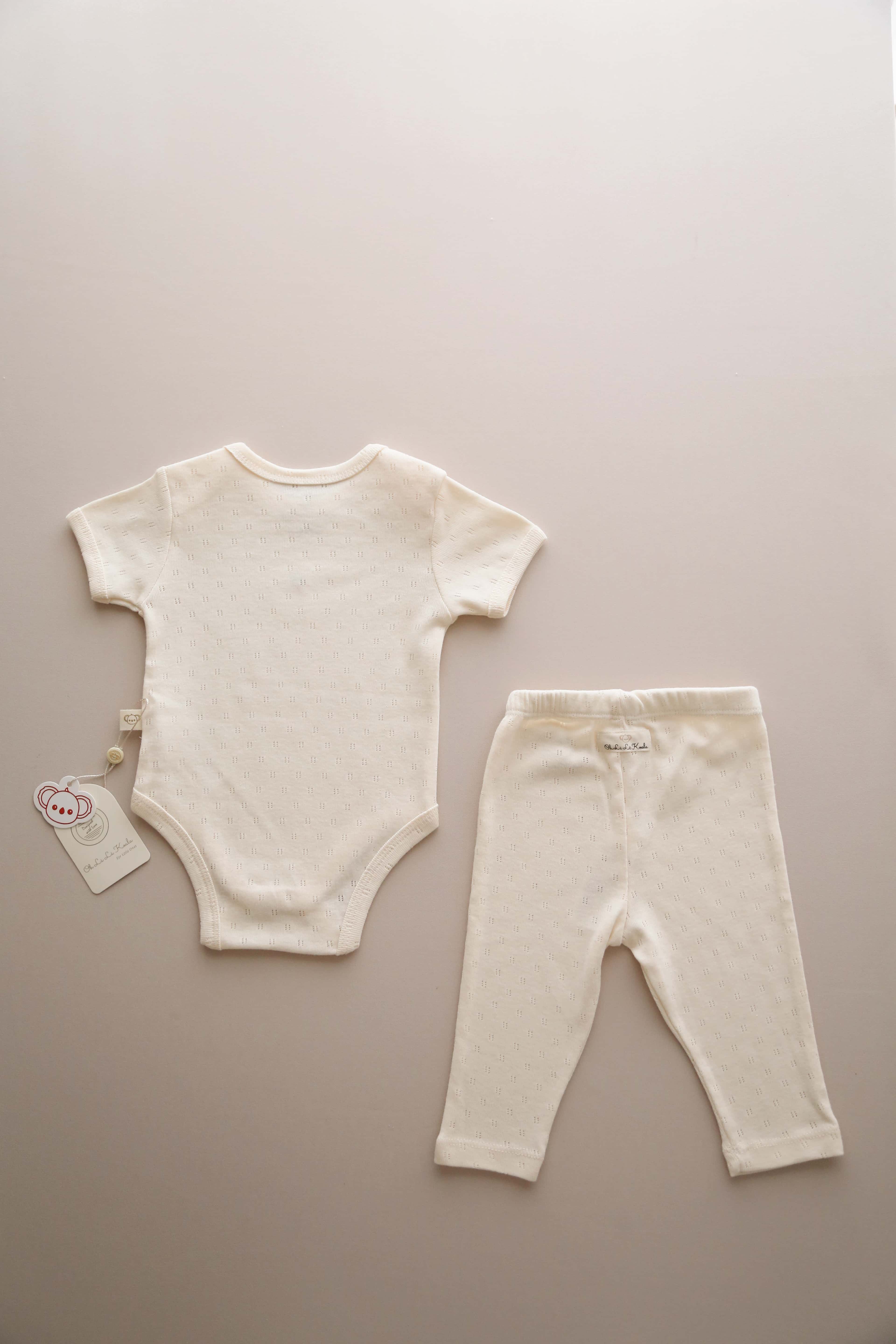 Beet Patterned 2 Piece Set