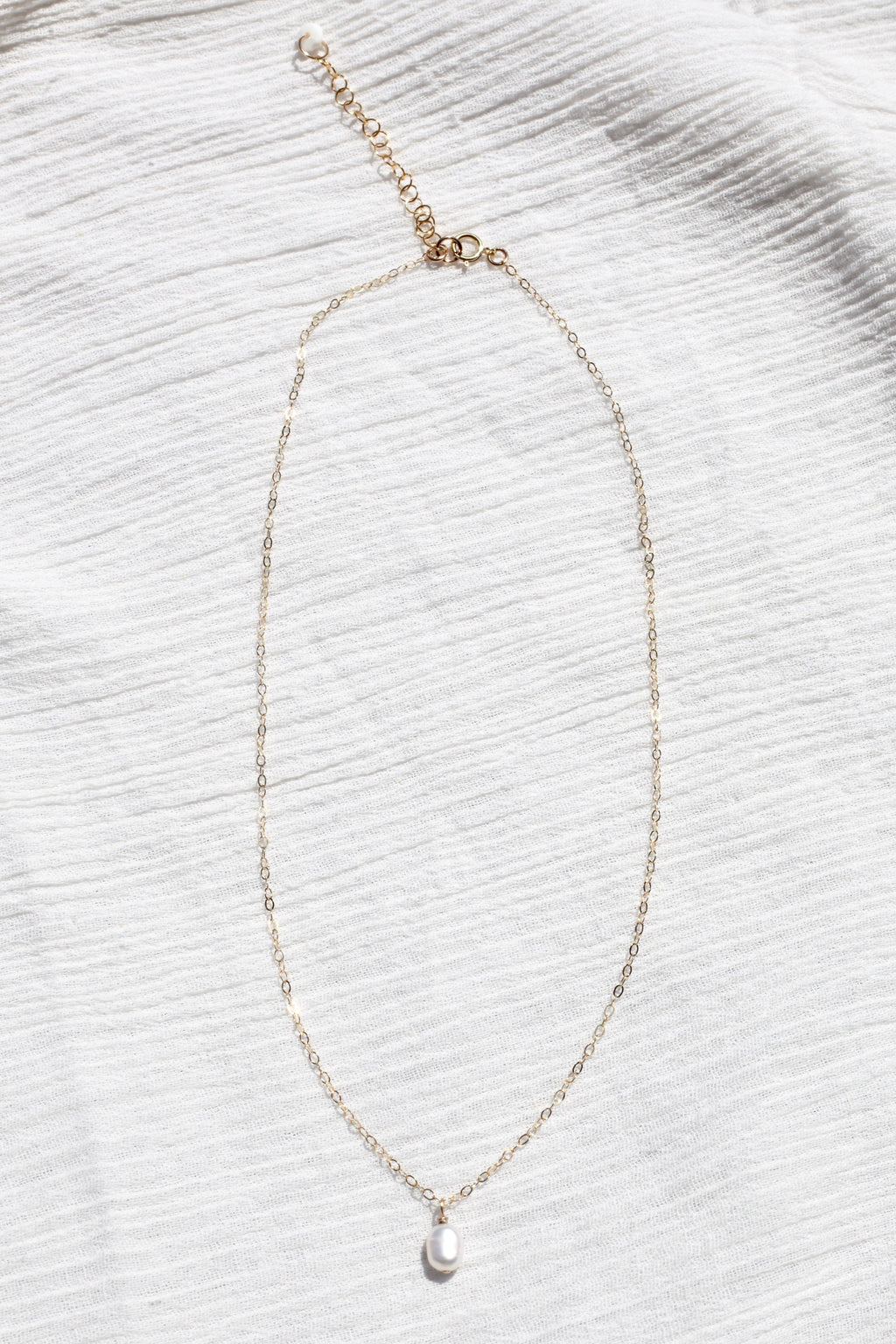 Dainty Pearl Necklace