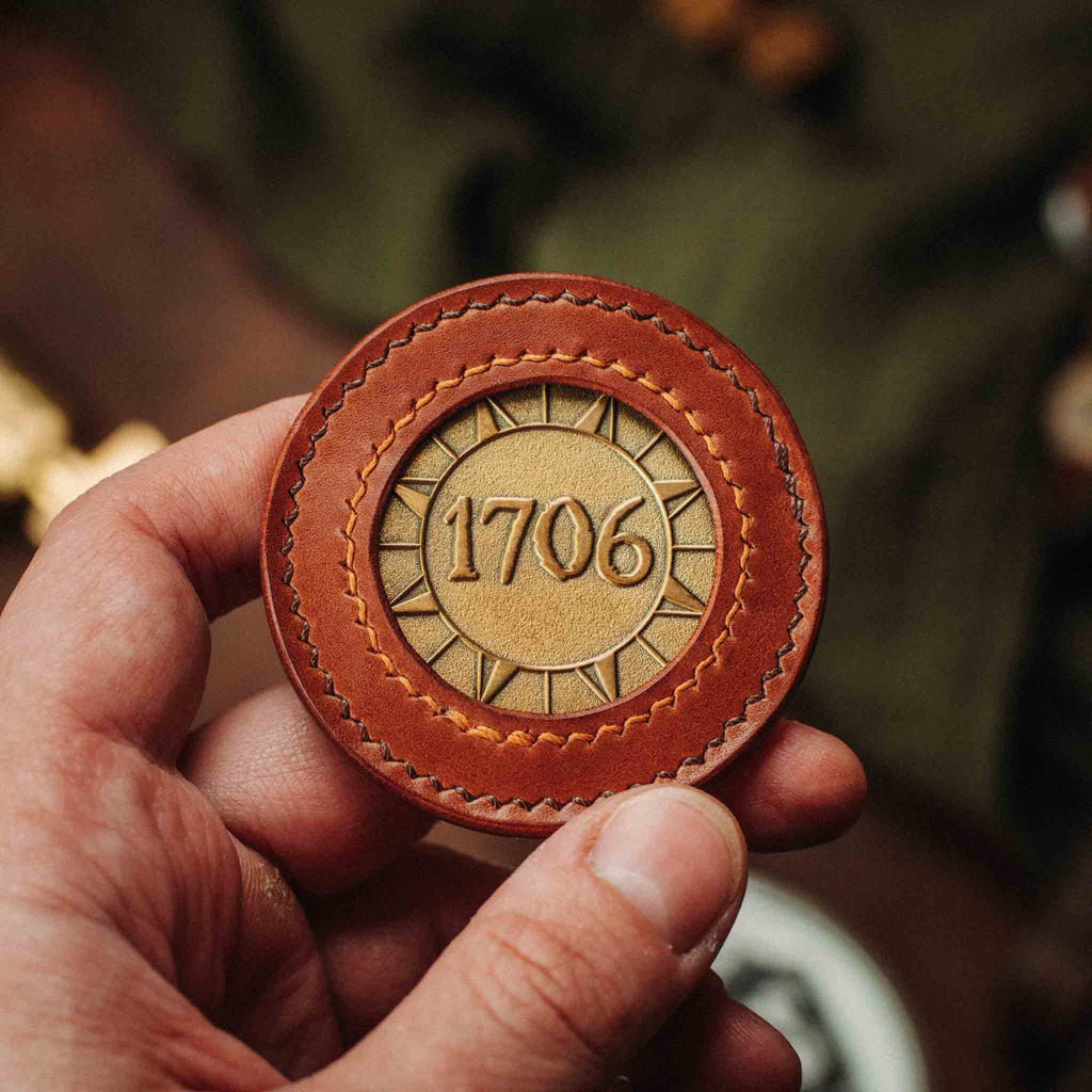 Round Coin Holder - Peso Pocket v2 | Challenge Coin Case | Handcrafted Leather