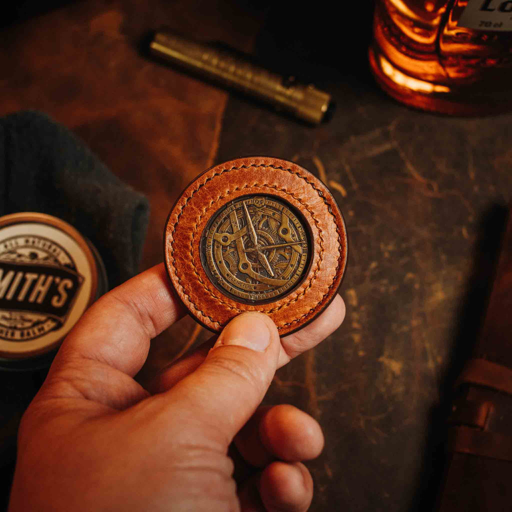 Round Coin Holder - Peso Pocket v2 | Challenge Coin Case | Handcrafted Leather