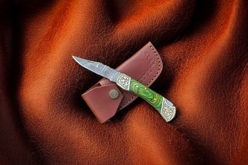 Handmade Damascus Folding Knife – Exotic Wood Handle