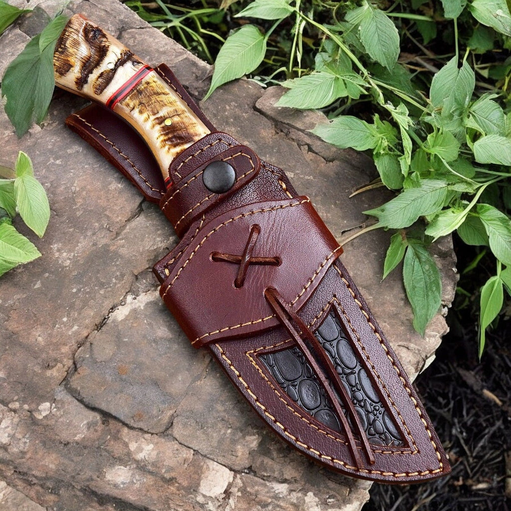 Handmade Damascus Hunting Knife with Sheep Horn Handle