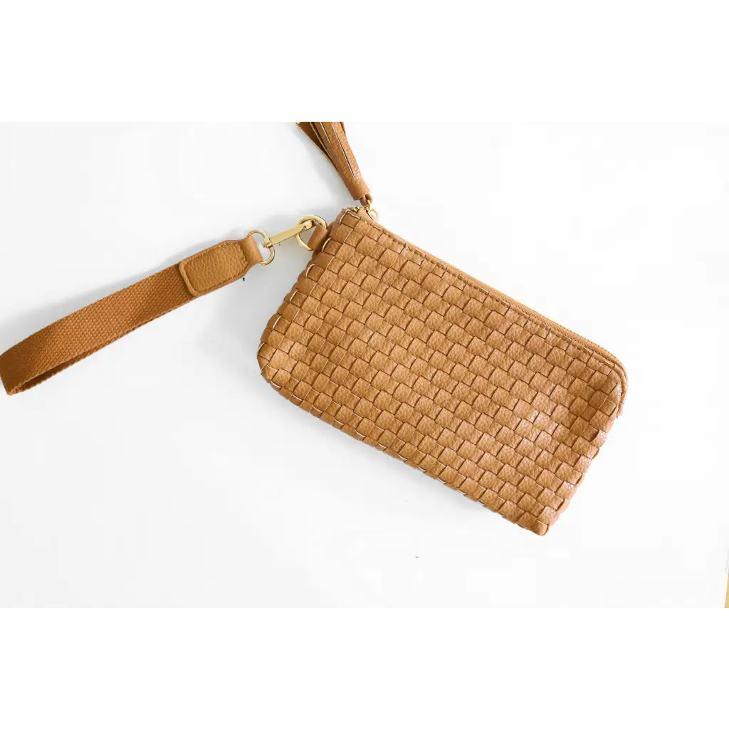 Devin Clutch in Tan