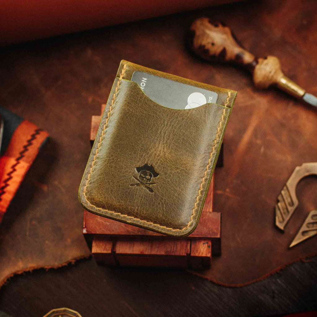 Leather Velcro Wallet - Voyager v2 | Patch Display Card Holder | EDC